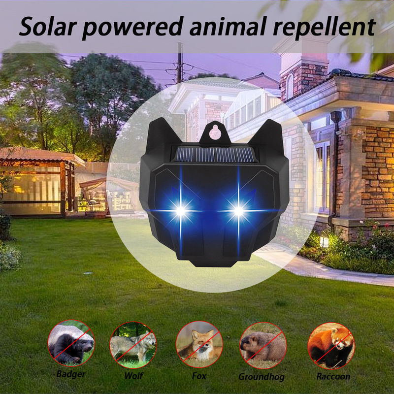 Luzes LED vermelhas movidas a energia solar armadilha de baratas e dissuasor de guaxinim para o perímetro da casa
