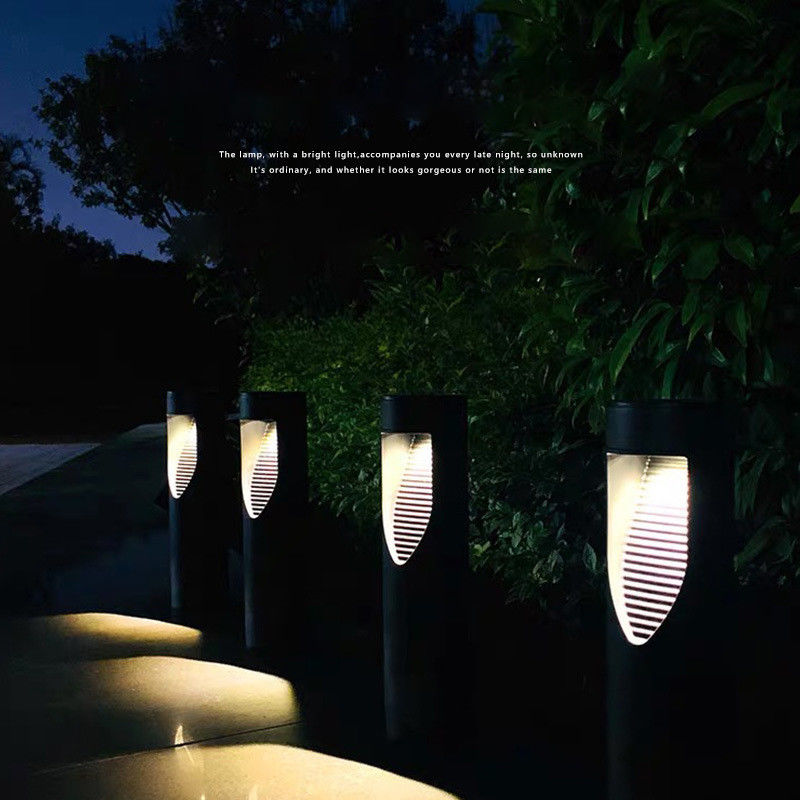 Lâmpada de via solar sem fio Auto ligada/desligada para relva de jardim solar cilíndrico exterior