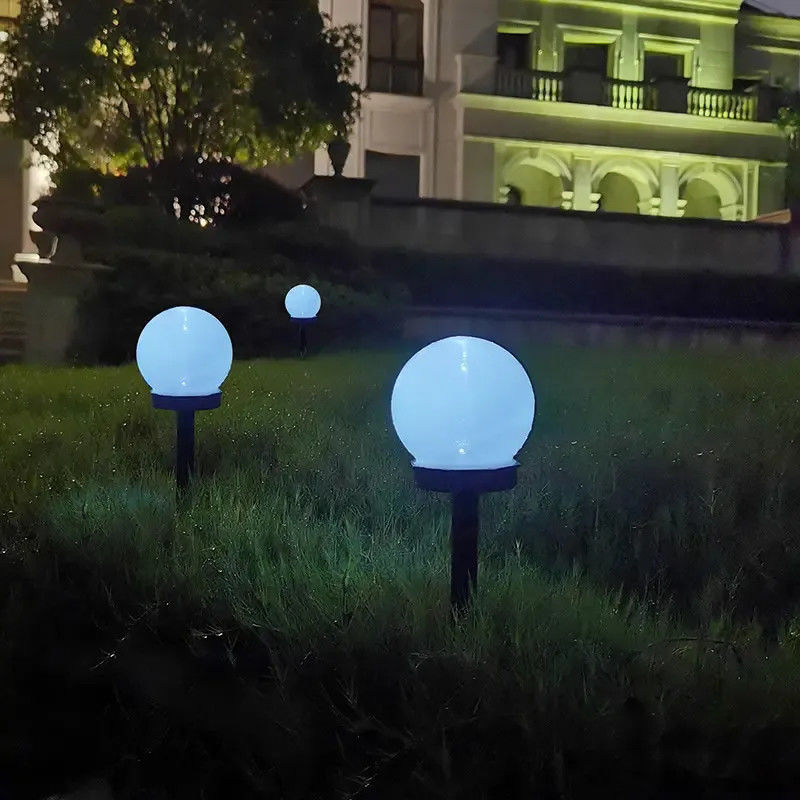 2700K Lâmpadas de bola solar brancas e suaves à prova d'água para pátio de jardim