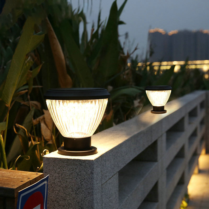 Iluminação solar de jardim Porta de pilar Luz LED para jardim Paisagem Decoração de pátio