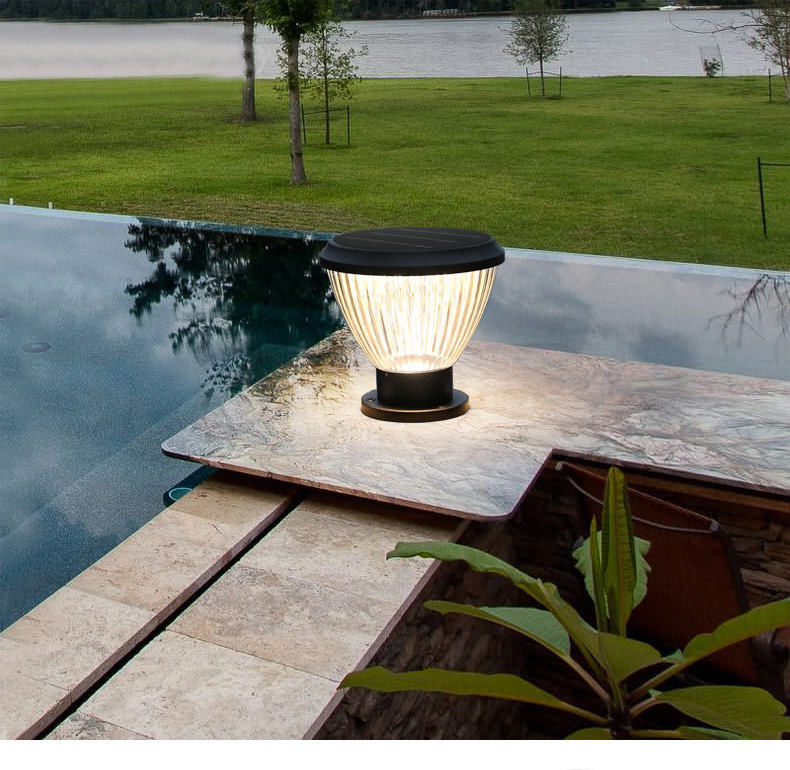Iluminação solar de jardim Porta de pilar Luz LED para jardim Paisagem Decoração de pátio