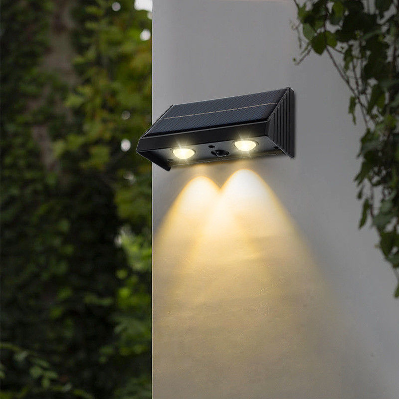 28±5LM Lâmpada Fluxo luminoso Led jardim luz solar de parede para decoração do pátio