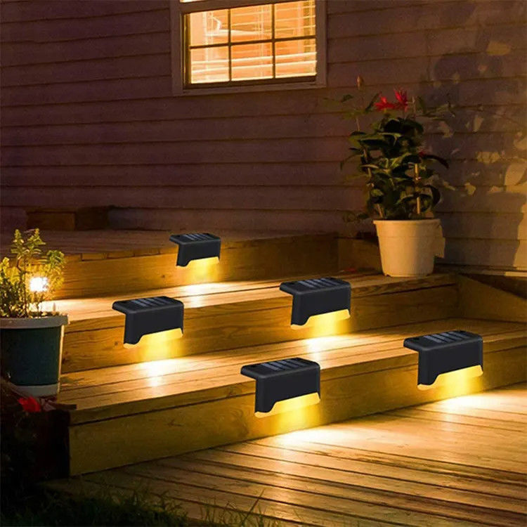 300lm Fluxo luminoso Solar Deck Step Railing Escalões Luzes para Iluminação de Jardim ao Ar Livre
