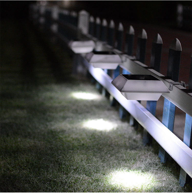 Lâmpadas LED de calhas solares para jardim Patio Driveway 12 LED Lâmpadas de parede à prova d'água ao ar livre