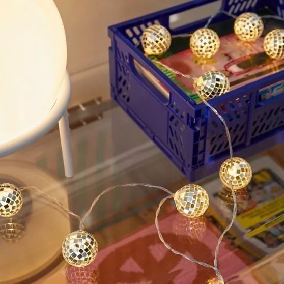 Lâmpada de cordas de LED de bola de espelho de prata para festa de decoração de Natal Casa quarto interior