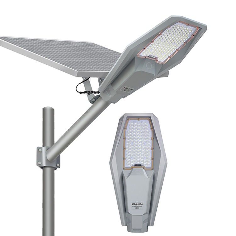 Serviço de soluções de iluminação 100W 300W 400W Luz solar de rua para estradas externas Impermeável