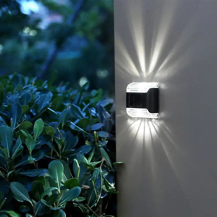 80 Luces Solares lâmpada montada na parede LED luzes solares para decoração de jardim ao ar livre