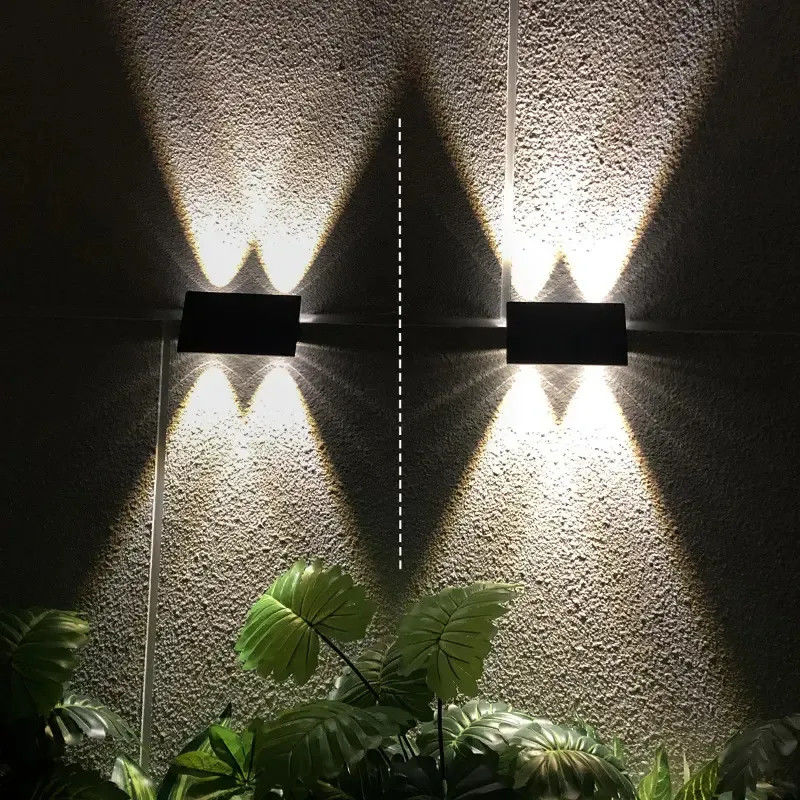 IP54 resistente à água Lâmpada de parede solar LED decorativa exterior para varanda Escalão Patio Spot Light