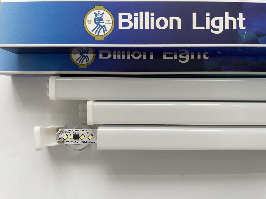 3000k Led AC165-265V 50/60Hz T5 Tube Light Matérias-Primas Top escolha para 1200mm comprimento