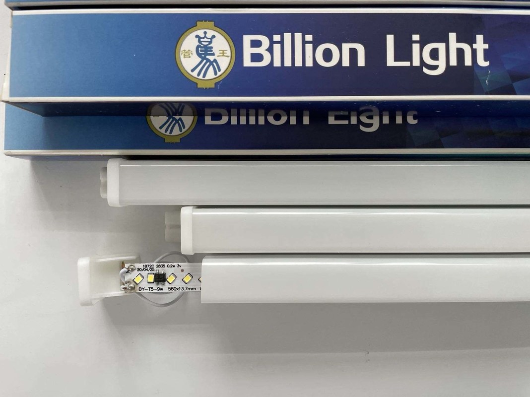 3000k Led AC165-265V 50/60Hz T5 Tube Light Matérias-Primas Top escolha para 1200mm comprimento